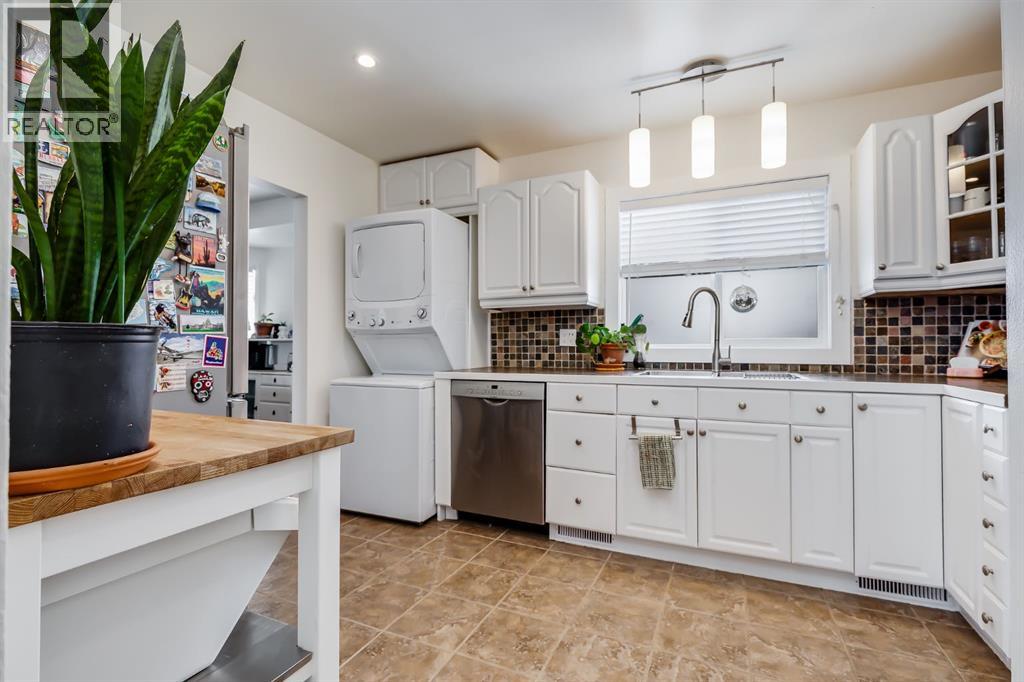 11 Foley Road Se, Calgary, Alberta  T2H 1A2 - Photo 9 - A2291784