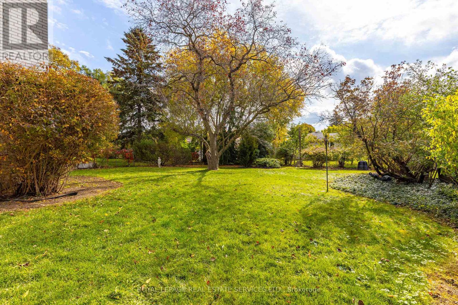 29 Doverwood Court, Toronto, Ontario  M2M 2G6 - Photo 31 - C12933114