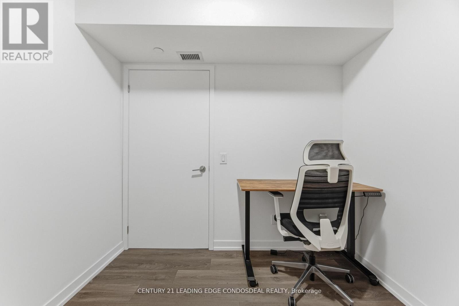 808 - 219 Dundas Street E, Toronto, Ontario  M5A 1Z6 - Photo 17 - C12933122