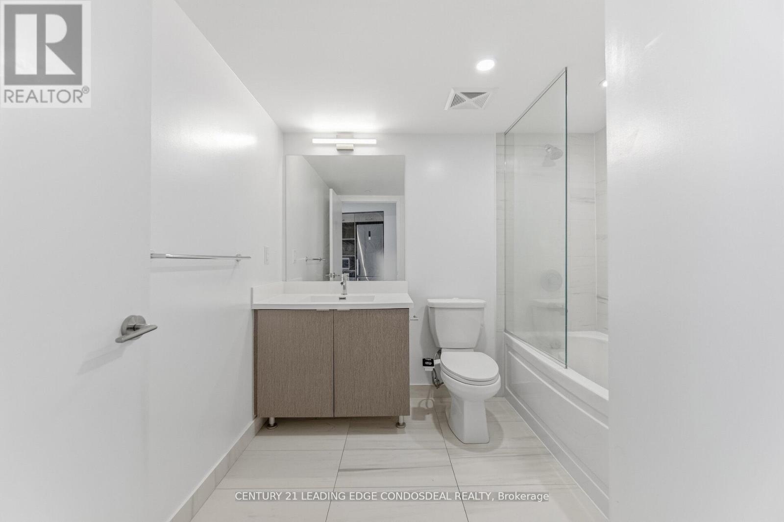 808 - 219 Dundas Street E, Toronto, Ontario  M5A 1Z6 - Photo 33 - C12933122