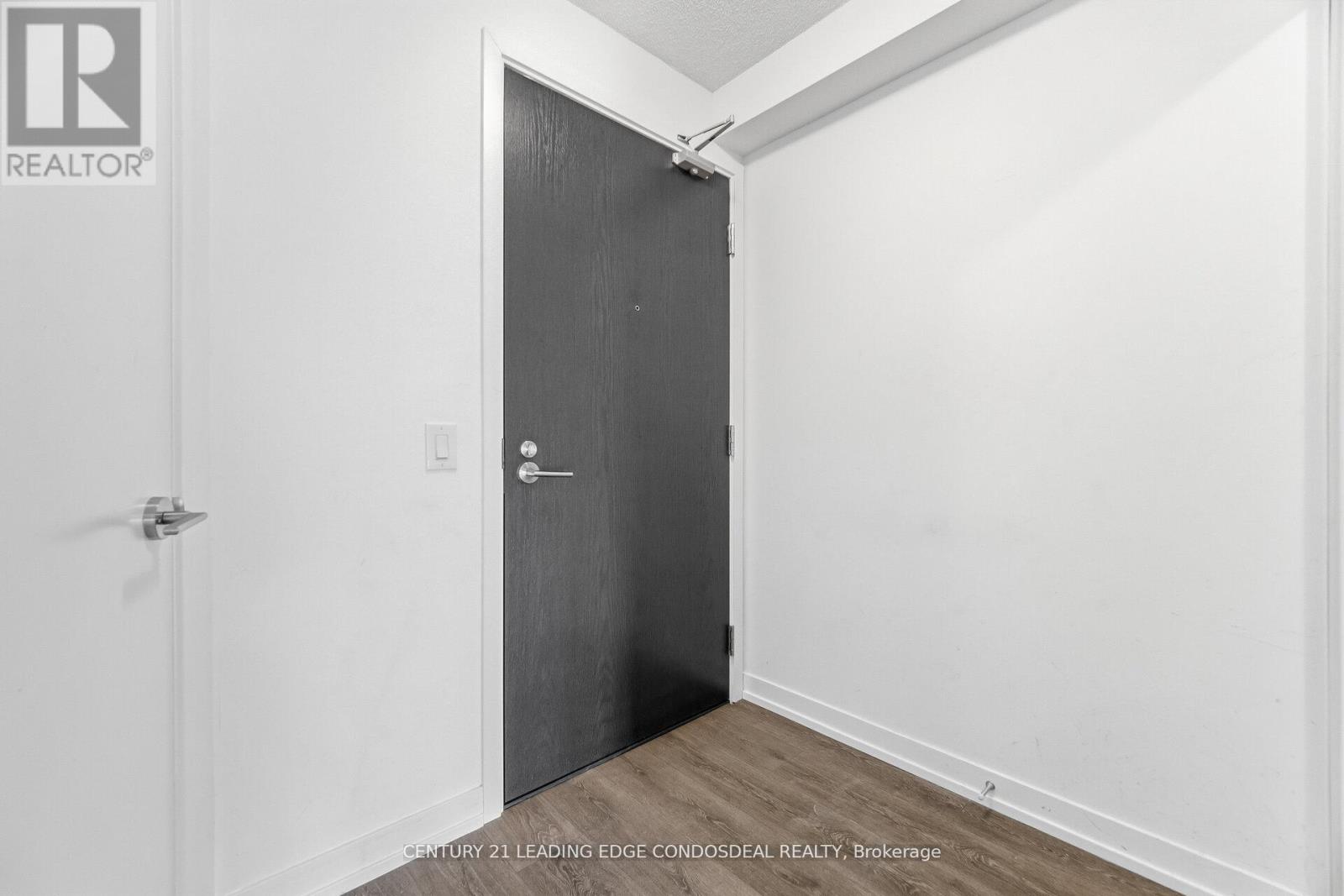 808 - 219 Dundas Street E, Toronto, Ontario  M5A 1Z6 - Photo 8 - C12933122