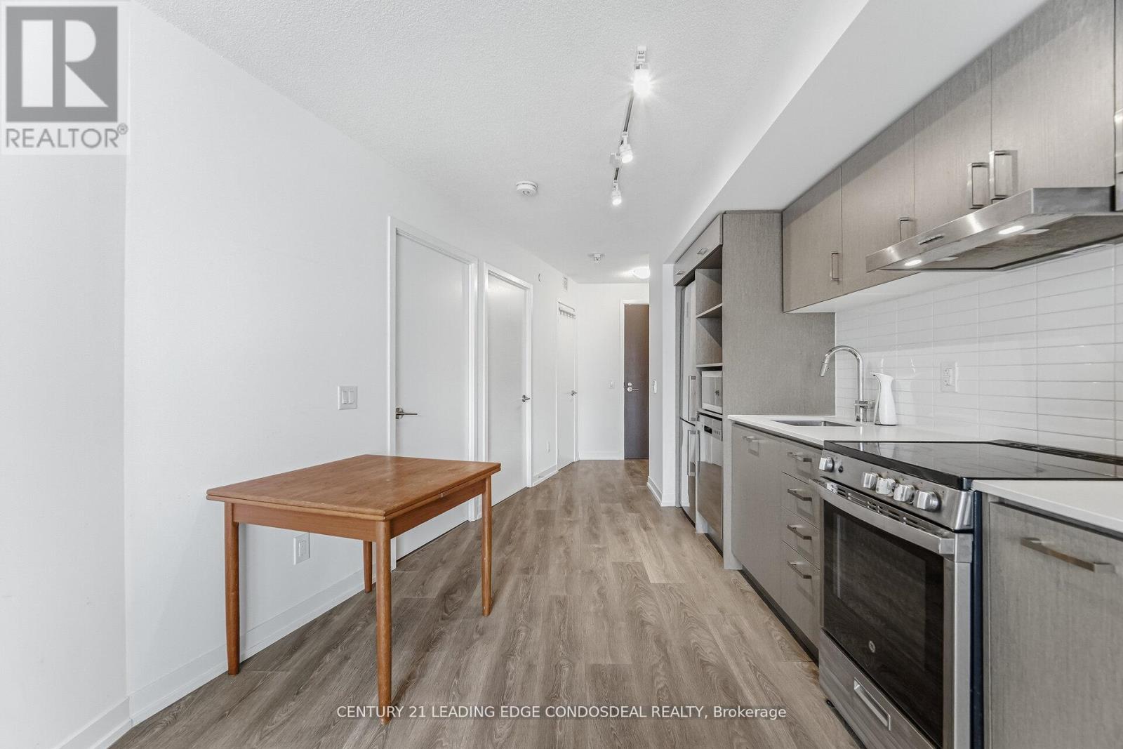 808 - 219 Dundas Street E, Toronto, Ontario  M5A 1Z6 - Photo 9 - C12933122