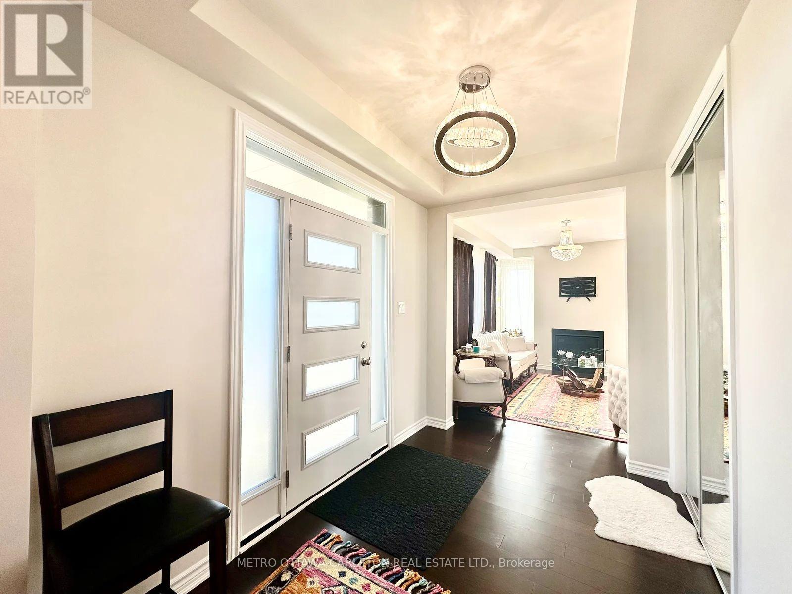 700 Brittanic Road, Ottawa, Ontario  K2V 0N8 - Photo 2 - X12933082