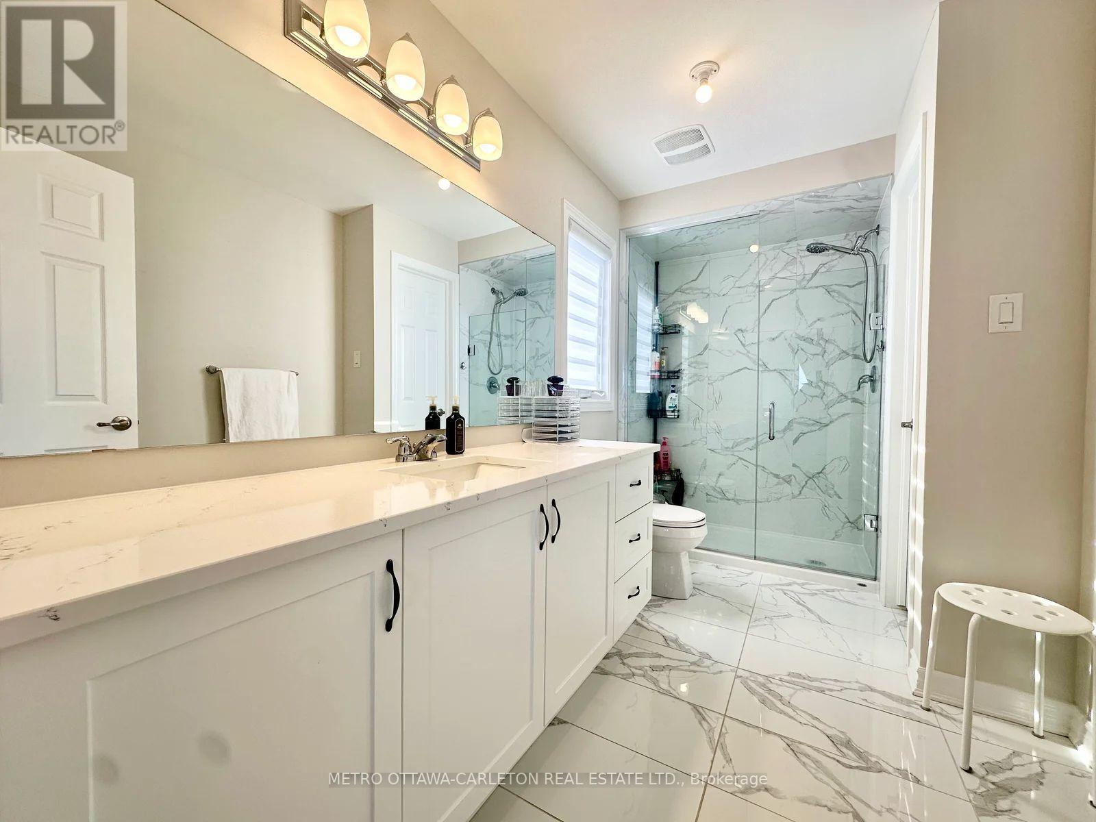 700 Brittanic Road, Ottawa, Ontario  K2V 0N8 - Photo 9 - X12933082