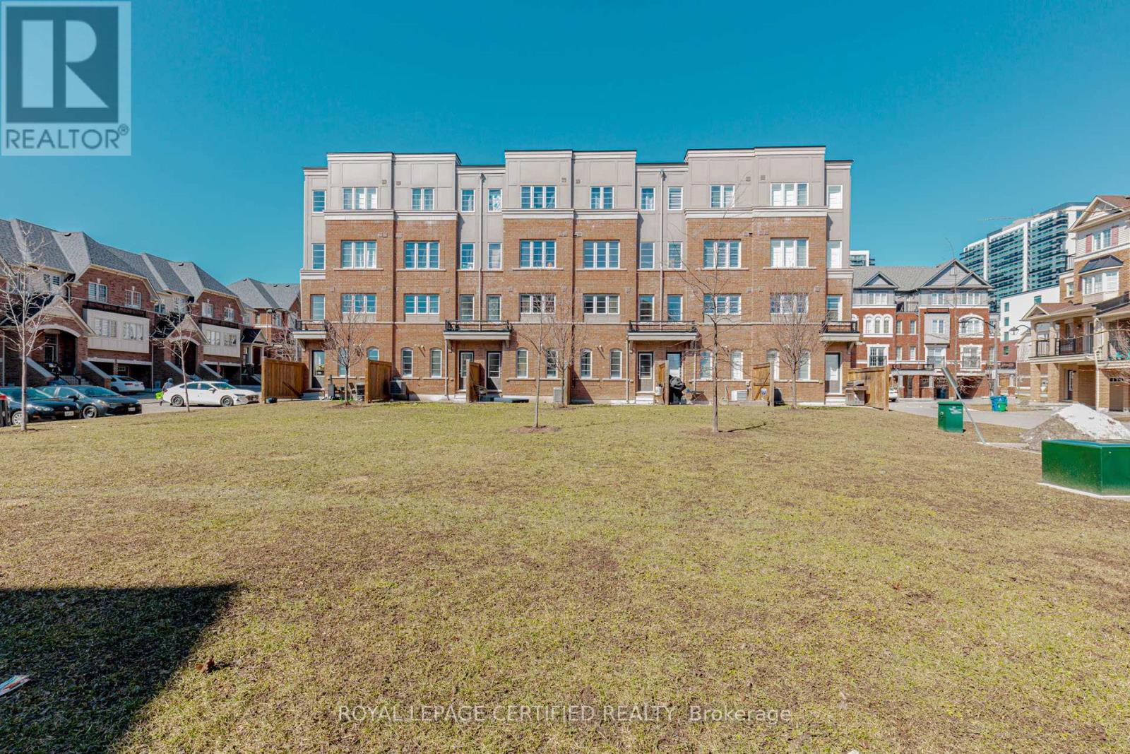 91 Aquatic Ballet Path, Oshawa, Ontario  L1L 0K6 - Photo 2 - E12933094