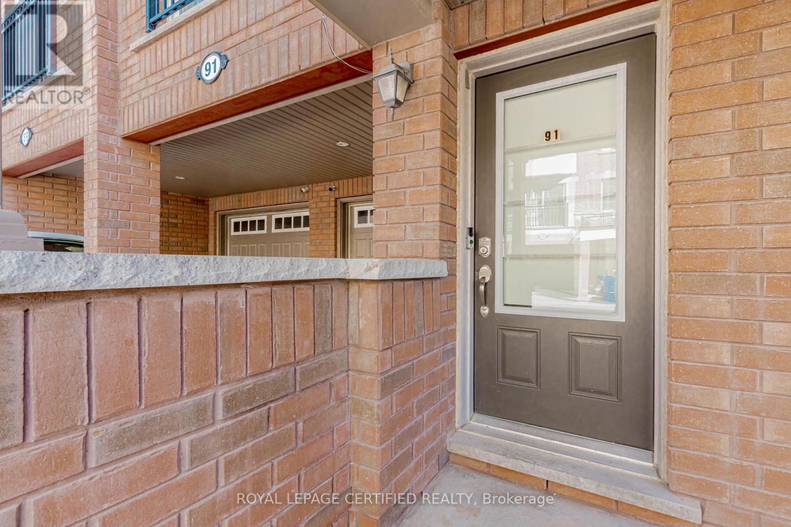 91 Aquatic Ballet Path, Oshawa, Ontario  L1L 0K6 - Photo 3 - E12933094