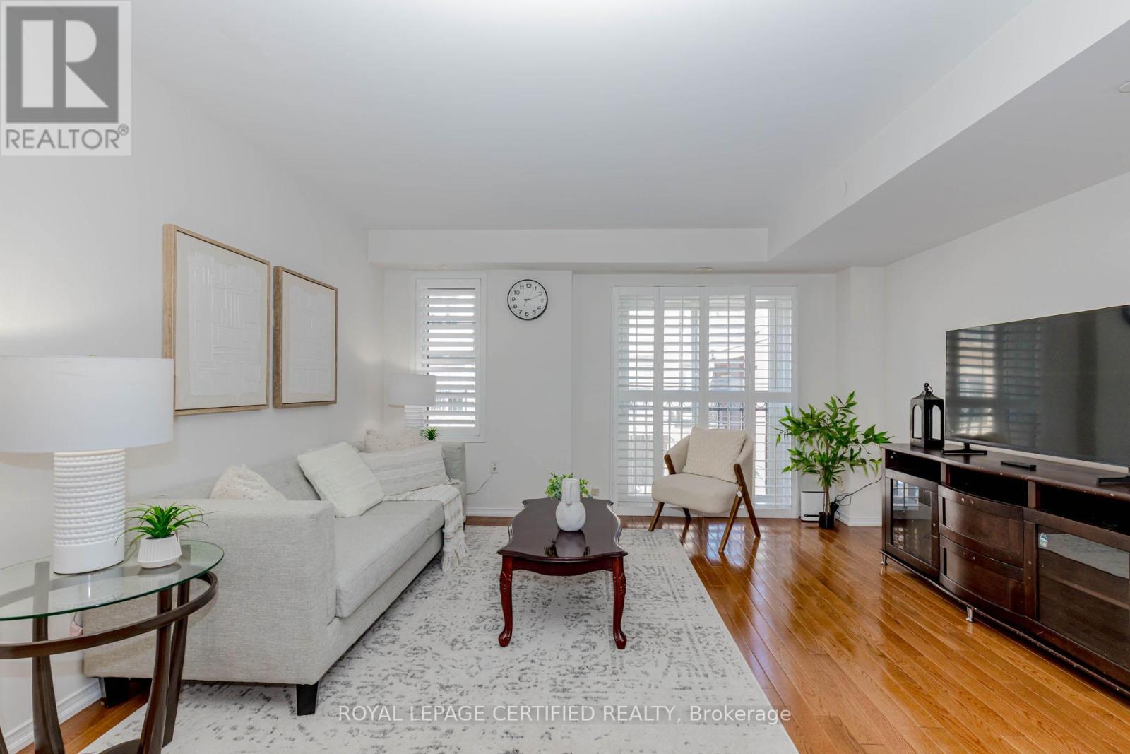 91 Aquatic Ballet Path, Oshawa, Ontario  L1L 0K6 - Photo 5 - E12933094