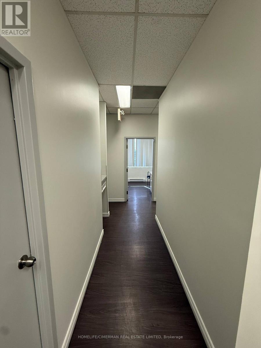 308 - 2130 Lawrence Avenue E, Toronto, Ontario  M1R 3A6 - Photo 2 - E12933098