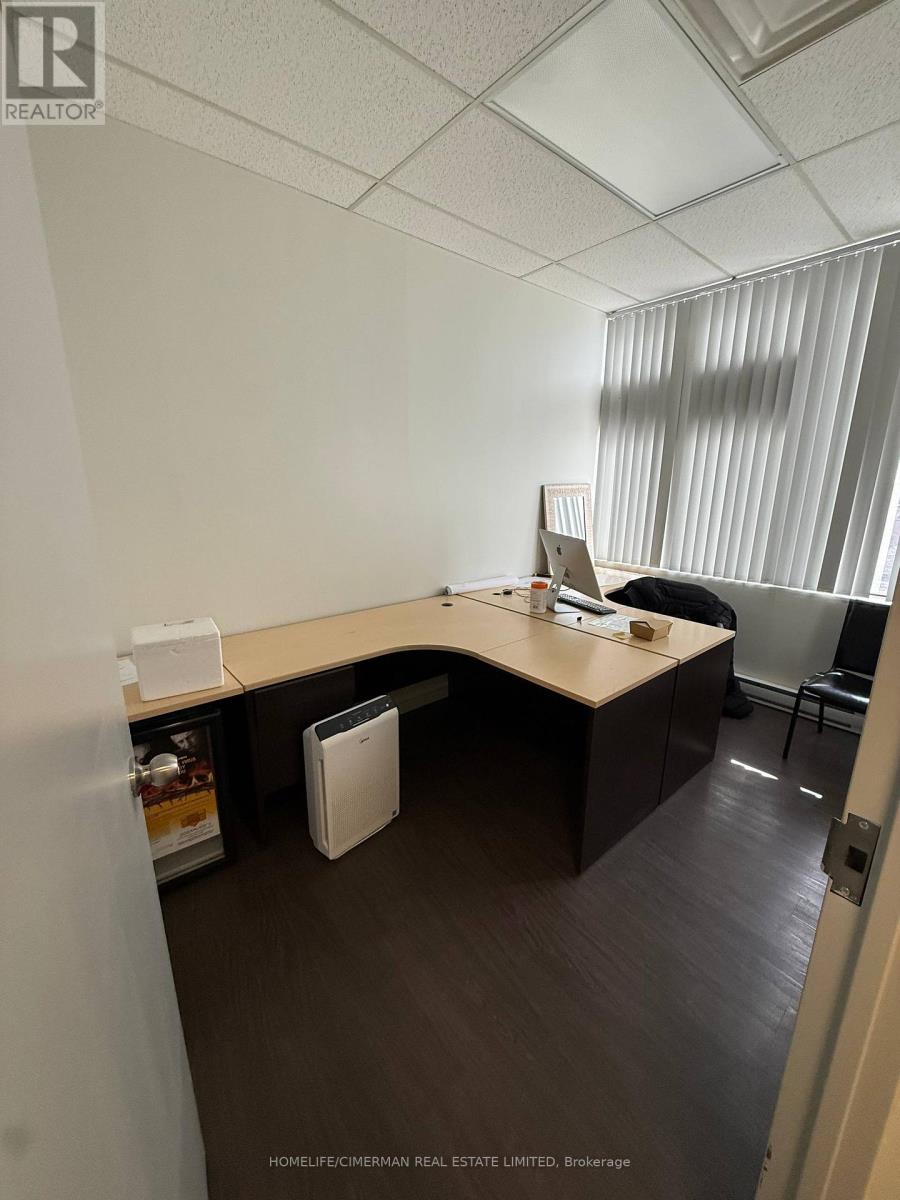 308 - 2130 Lawrence Avenue E, Toronto, Ontario  M1R 3A6 - Photo 3 - E12933098