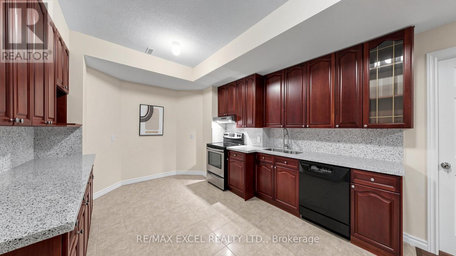 2159 Rodick Road, Markham, Ontario  L6C 1S8 - Photo 20 - N12933096