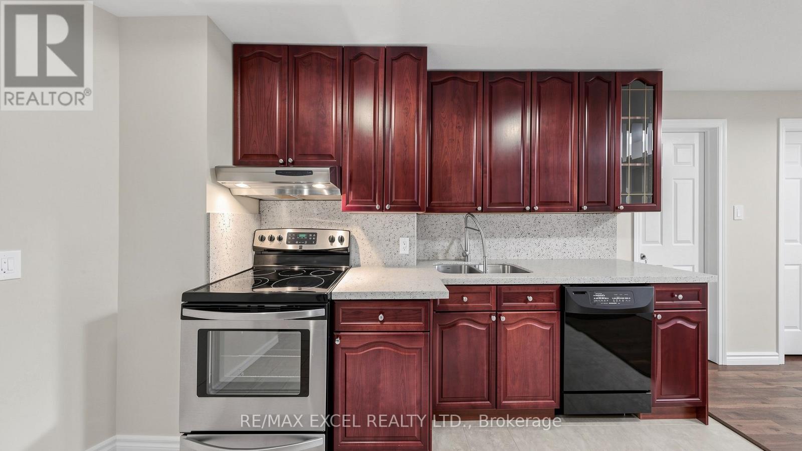 2159 Rodick Road, Markham, Ontario  L6C 1S8 - Photo 21 - N12933096