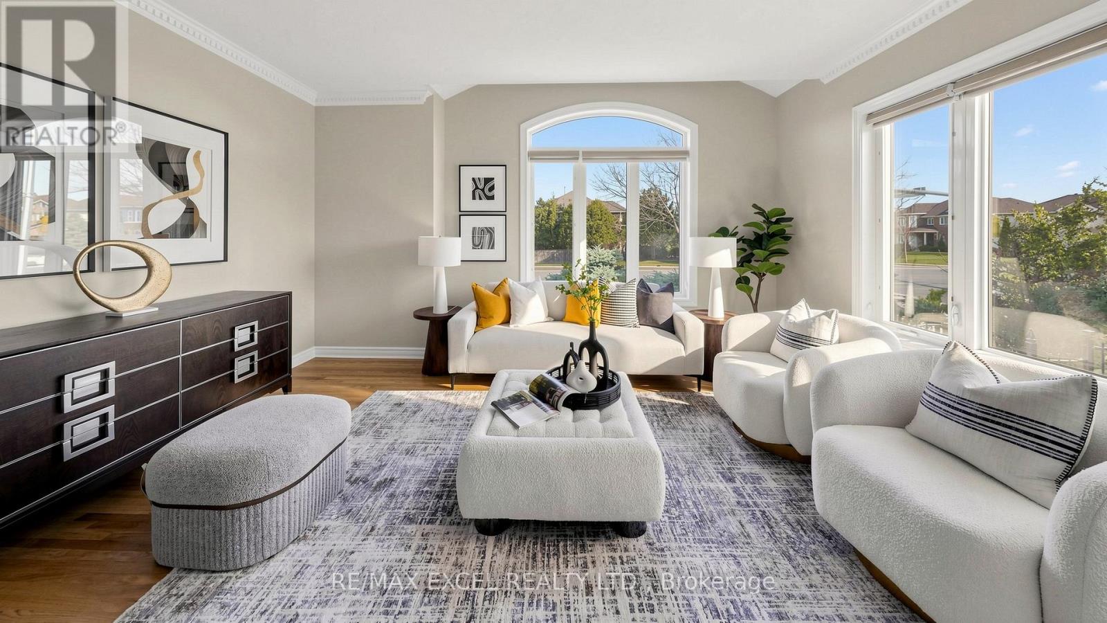 2159 Rodick Road, Markham, Ontario  L6C 1S8 - Photo 3 - N12933096