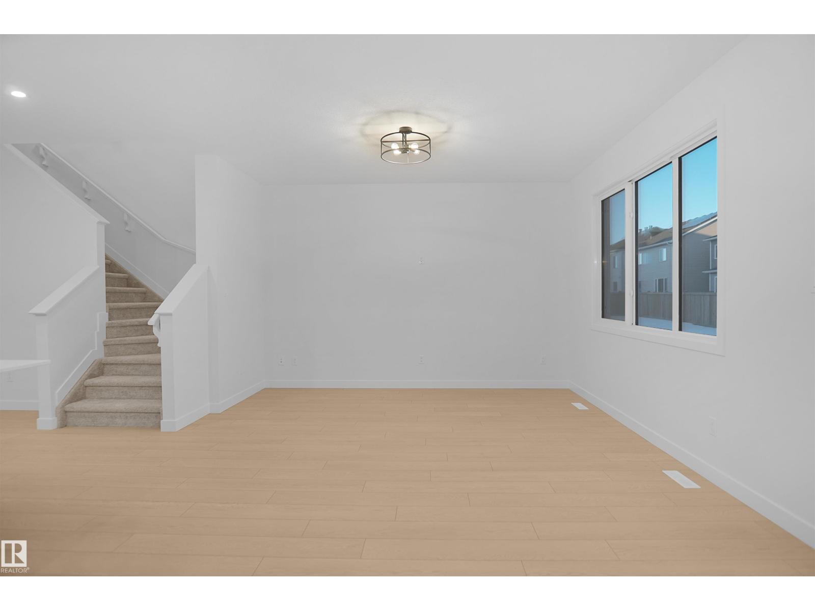 1953 209a St Nw, Edmonton, Alberta  T6M 1P7 - Photo 4 - E4479640