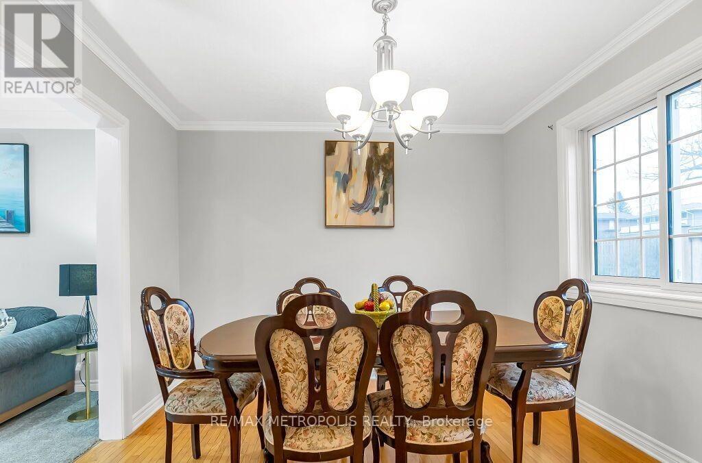 100 Warren Road, Kitchener, Ontario  N2M 4T4 - Photo 18 - X12933090