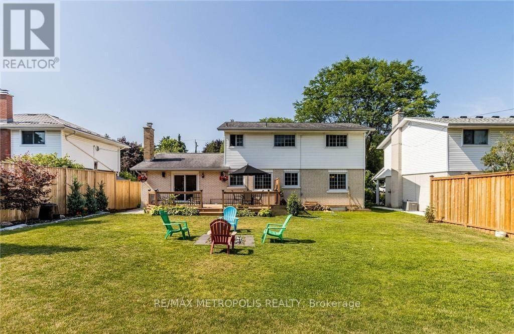 100 Warren Road, Kitchener, Ontario  N2M 4T4 - Photo 33 - X12933090