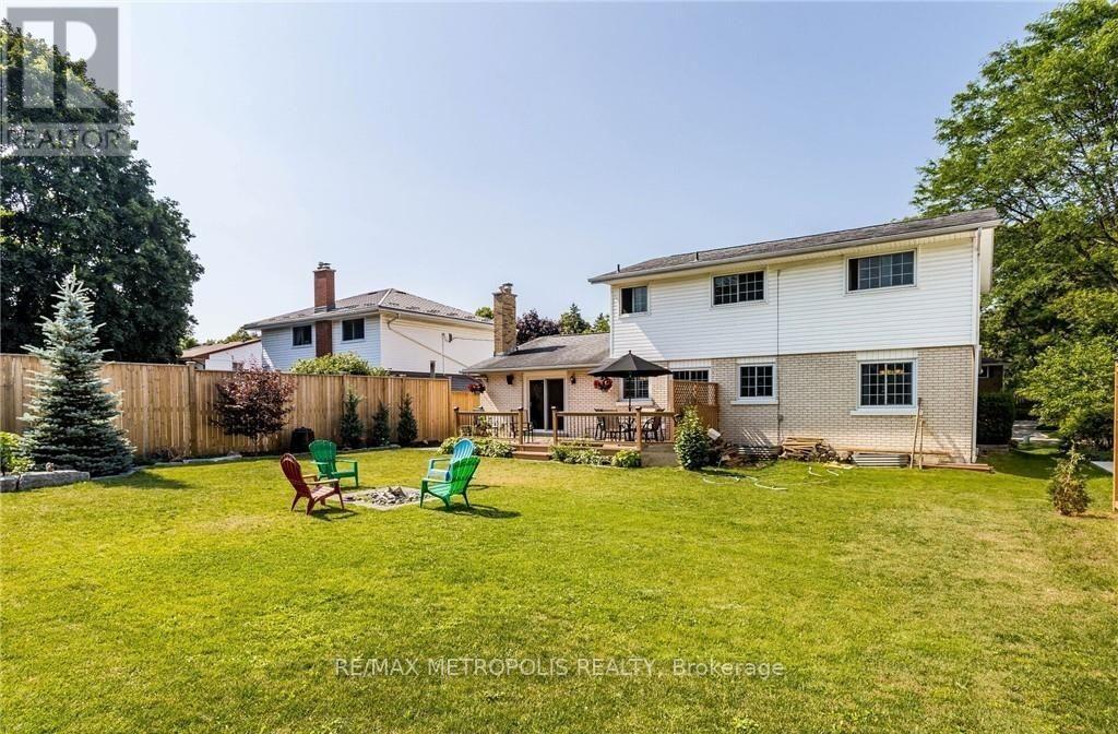 100 Warren Road, Kitchener, Ontario  N2M 4T4 - Photo 34 - X12933090