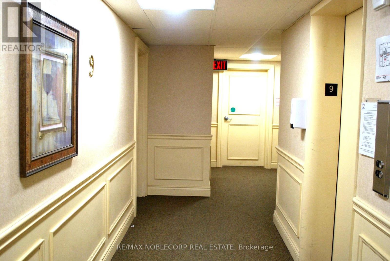 901 - 64 Benton Street, Kitchener, Ontario N2G 4L9 - Photo 9 - X12933118