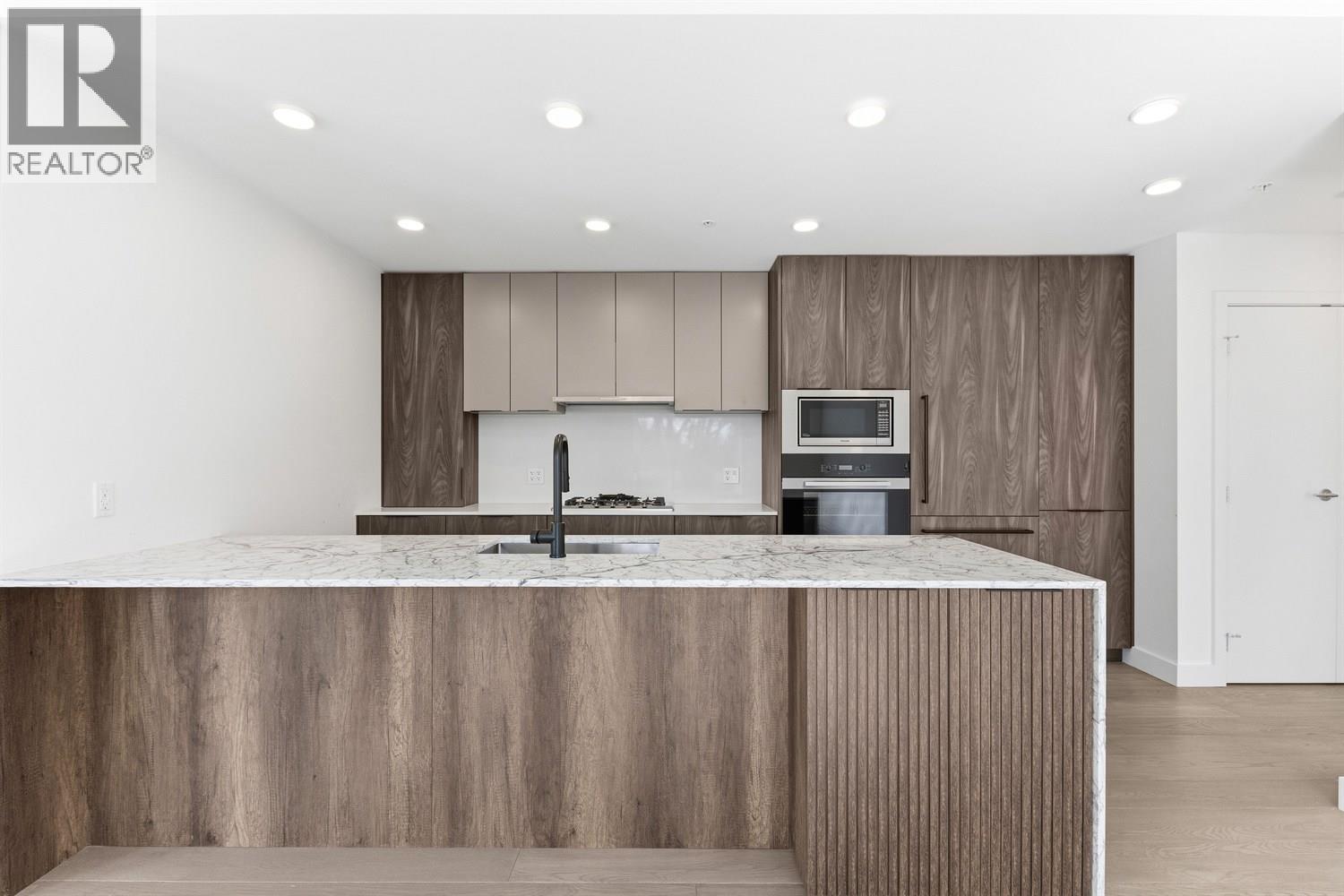 206 3590 W 39th Avenue, Vancouver, British Columbia  V6N 3A5 - Photo 2 - R3103592