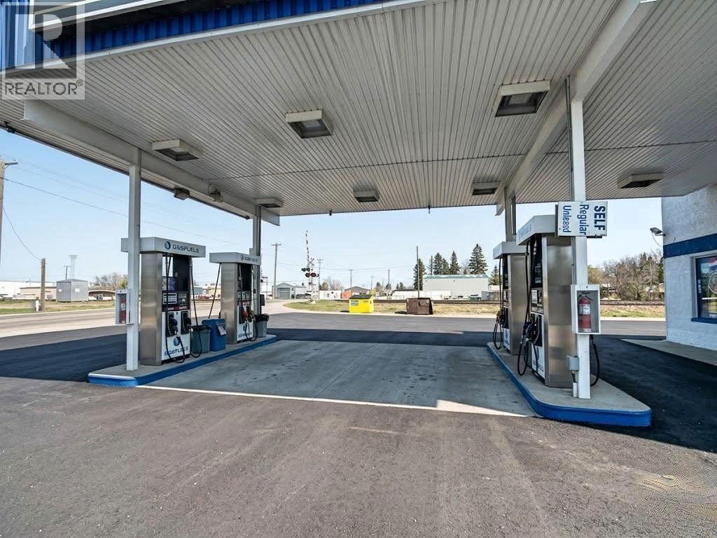 2001 15 Avenue, Didsbury, Alberta  T0M 0W0 - Photo 5 - A2293628