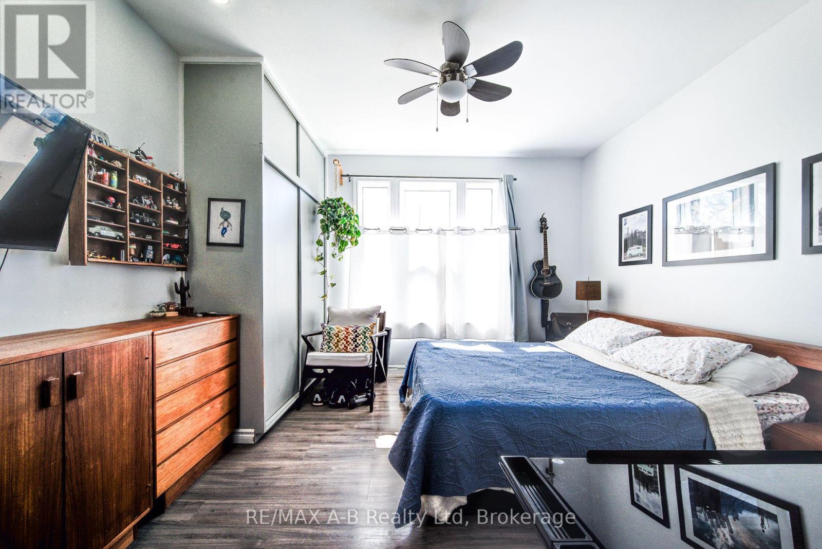 587 Ingersoll Avenue, Woodstock, Ontario  N4S 4Y4 - Photo 35 - X12933154