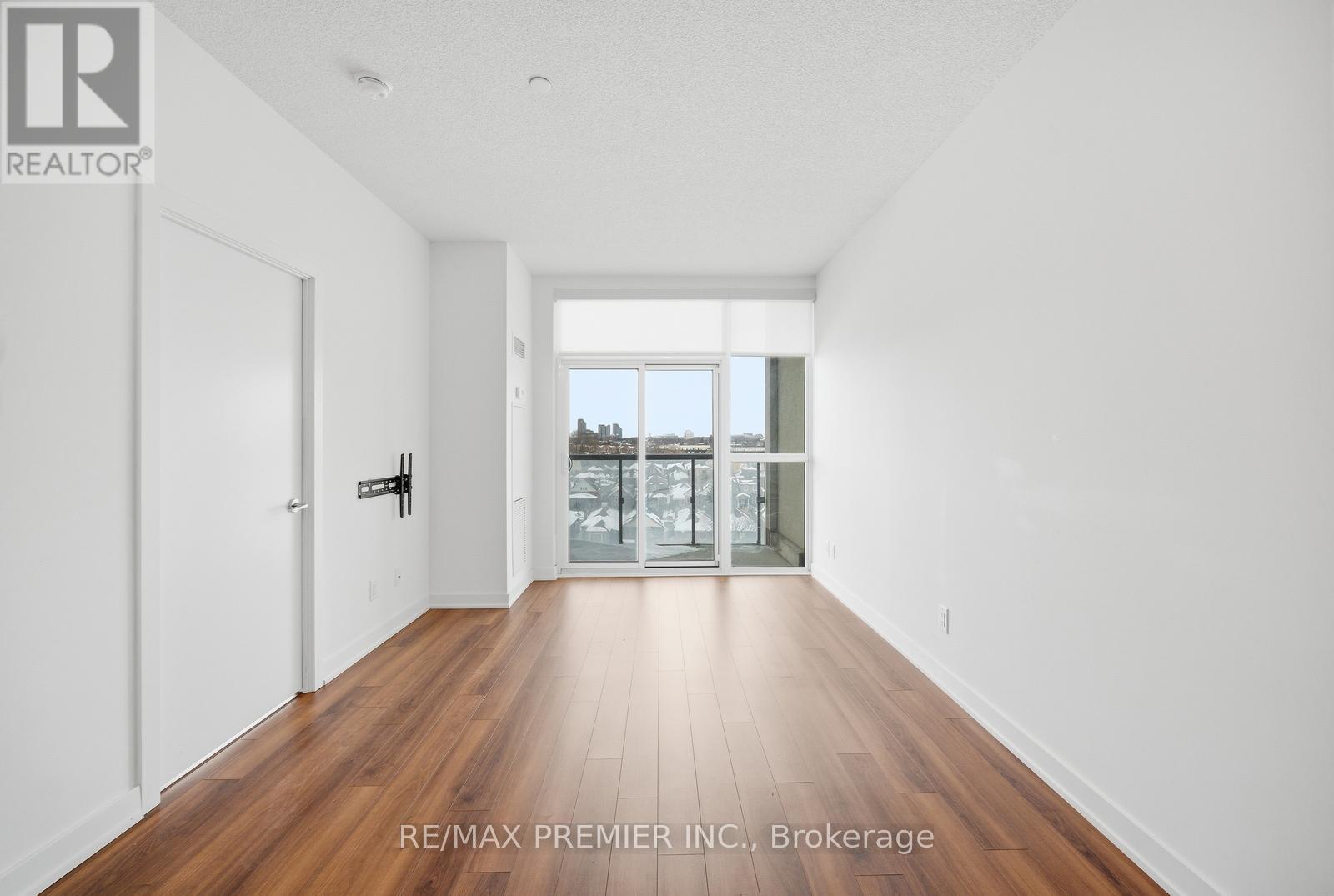 617 - 1603 Eglinton Avenue, Toronto, Ontario  M6E 0A1 - Photo 17 - C12933158