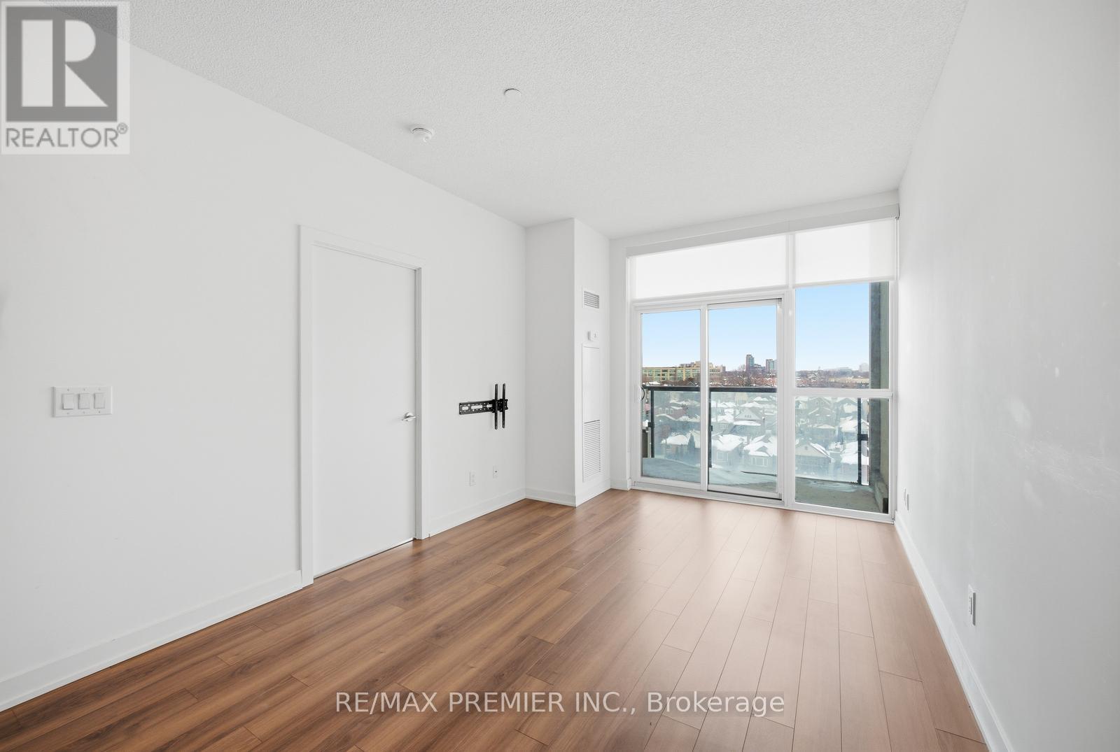 617 - 1603 Eglinton Avenue, Toronto, Ontario  M6E 0A1 - Photo 18 - C12933158