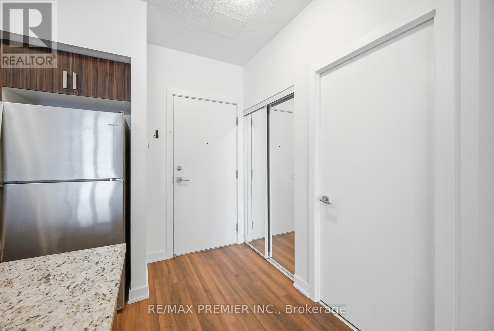 617 - 1603 Eglinton Avenue, Toronto, Ontario  M6E 0A1 - Photo 7 - C12933158