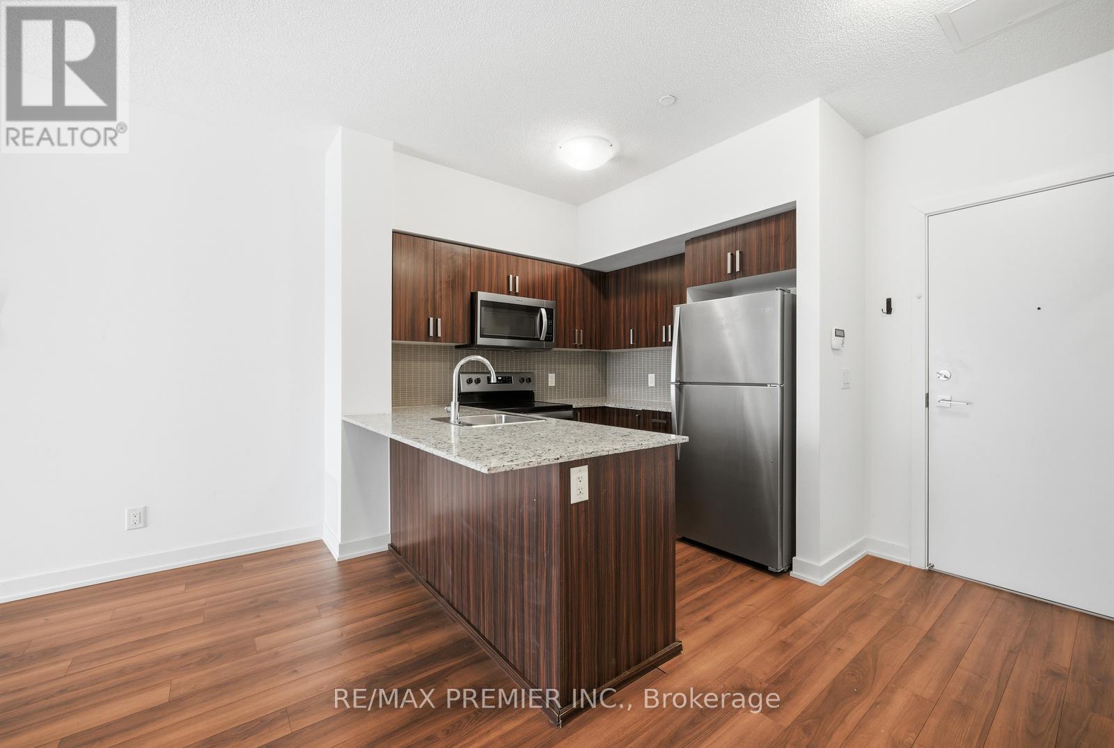 617 - 1603 Eglinton Avenue, Toronto, Ontario  M6E 0A1 - Photo 9 - C12933158