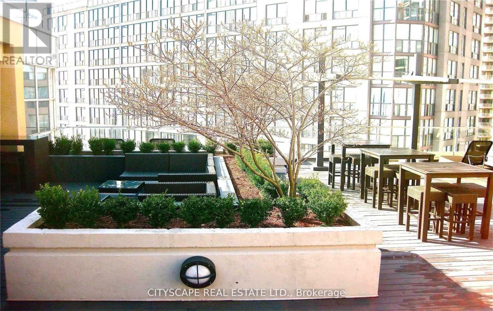 1801 - 11 St Joseph Street, Toronto, Ontario M4Y 3G4 - Photo 23 - C12933160