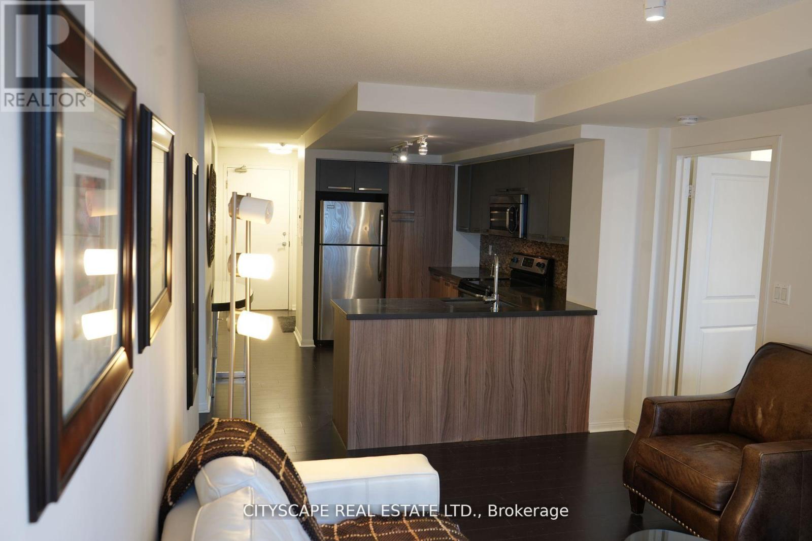 1801 - 11 St Joseph Street, Toronto, Ontario M4Y 3G4 - Photo 3 - C12933160