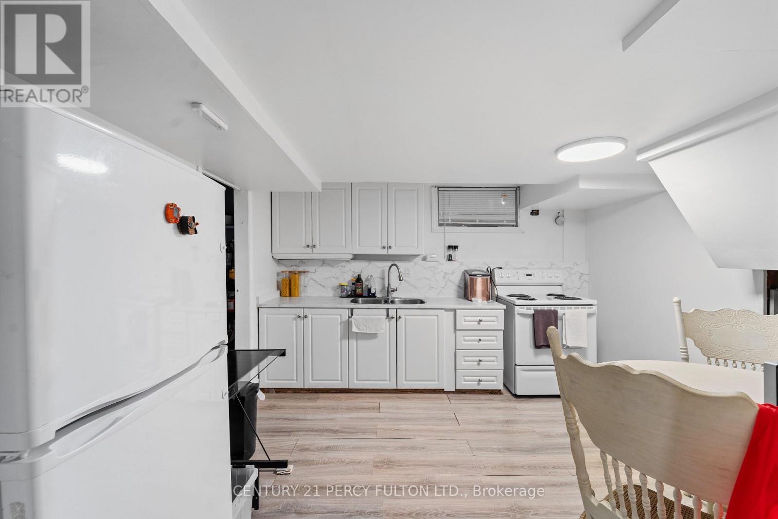 376 Fairlawn Street, Oshawa, Ontario  L1J 4R3 - Photo 12 - E12933156