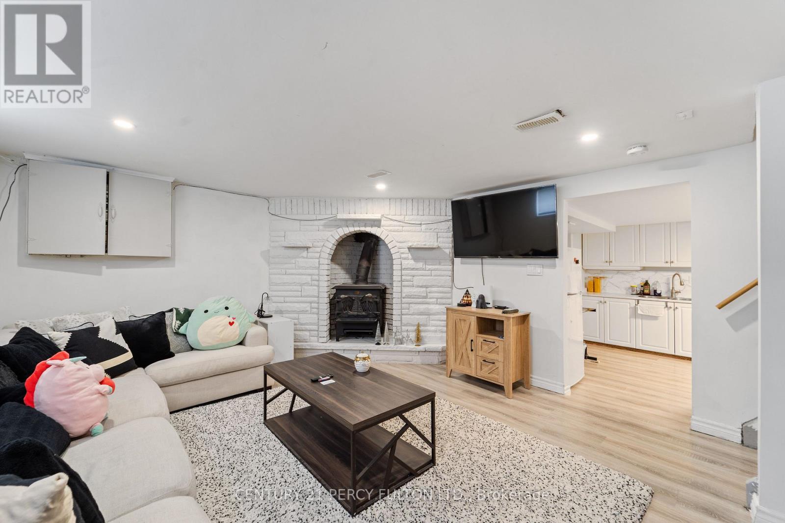 376 Fairlawn Street, Oshawa, Ontario  L1J 4R3 - Photo 8 - E12933156