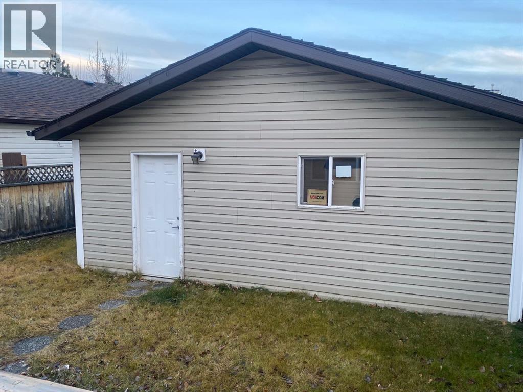 19 Prestwick Green Se, Calgary, Alberta  T2Z 3M1 - Photo 30 - A2290475