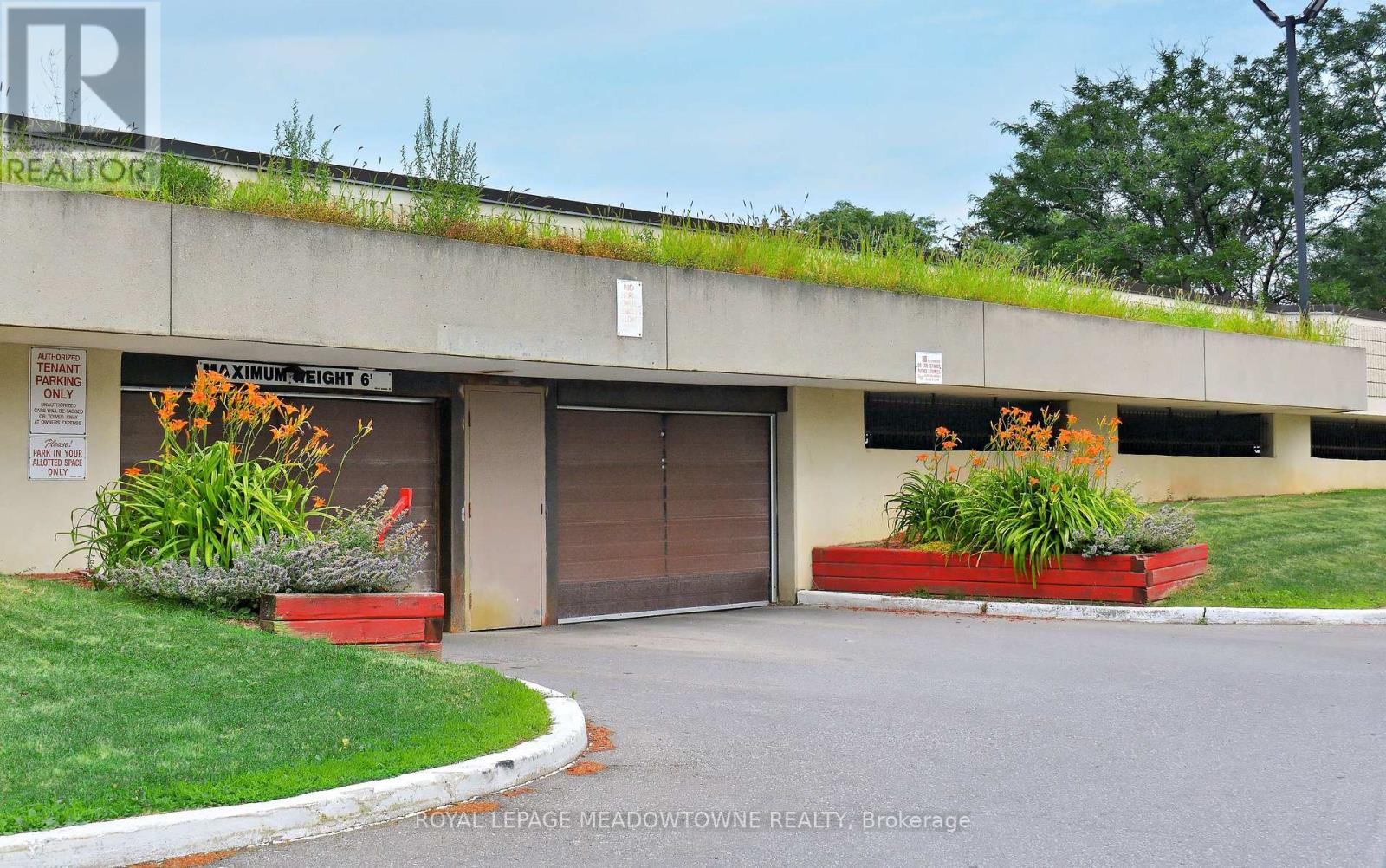 701 - 6720 Glen Erin Drive, Mississauga, Ontario  L5N 3K8 - Photo 24 - W12933130