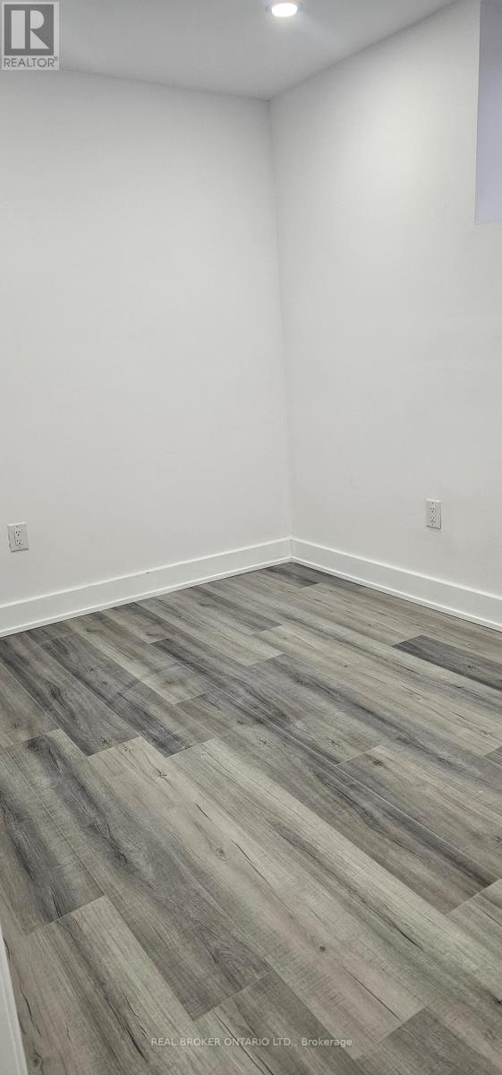 Basement A - 1296 Ellenton Crescent, Milton, Ontario  L9T 6V3 - Photo 11 - W12933132