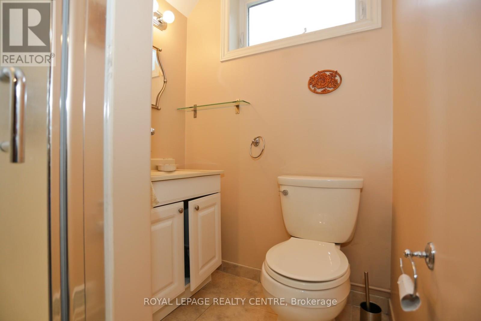 2341 Genevieve Drive, Mississauga, Ontario  L5A 2M2 - Photo 19 - W12933140