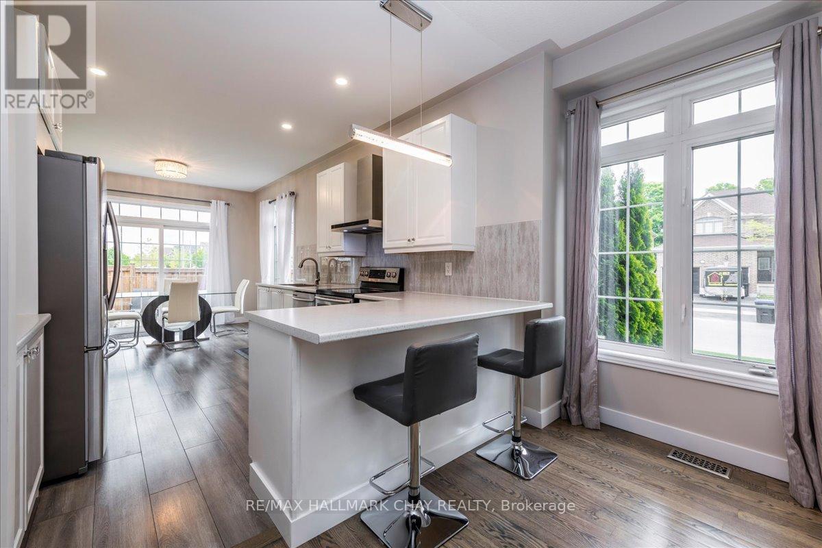 1300 Hunter Street, Innisfil, Ontario  L9S 0H1 - Photo 11 - N12786230