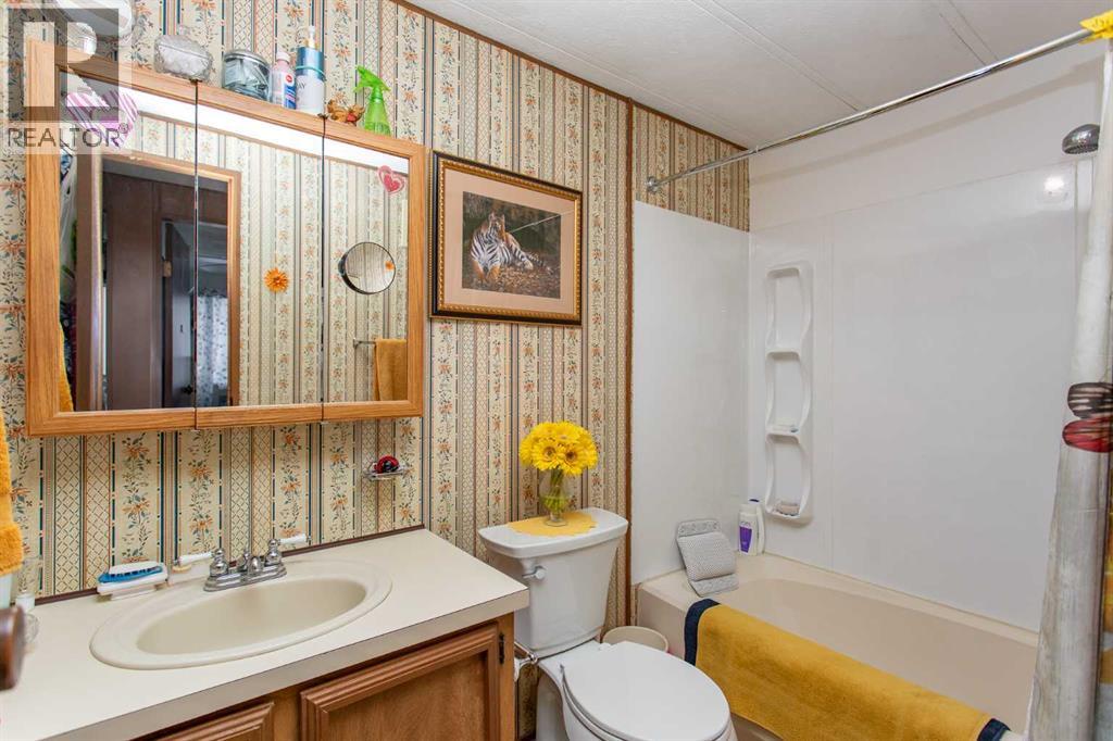 34 Hearthstone Drive, Lacombe, Alberta  T4L 1R2 - Photo 14 - A2296467