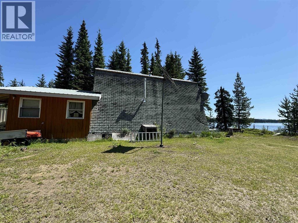 4836 Binnie Road, Lac La Hache, British Columbia  V0K 1T0 - Photo 15 - R3104446