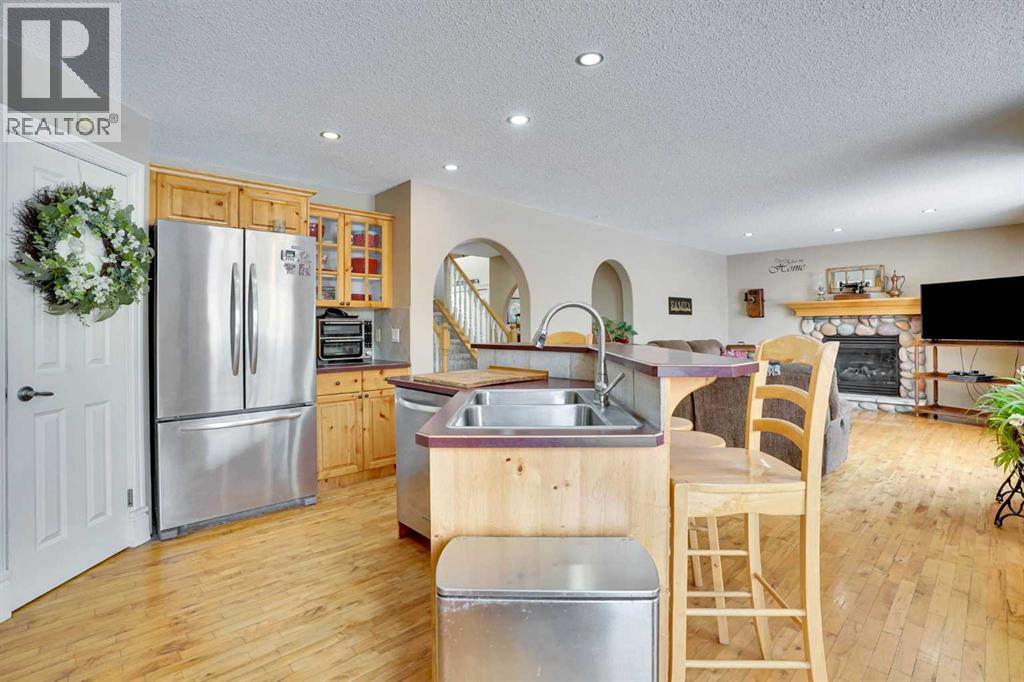 251 Lakeview Cove, Chestermere, Alberta  T1X 1E7 - Photo 14 - A2289312