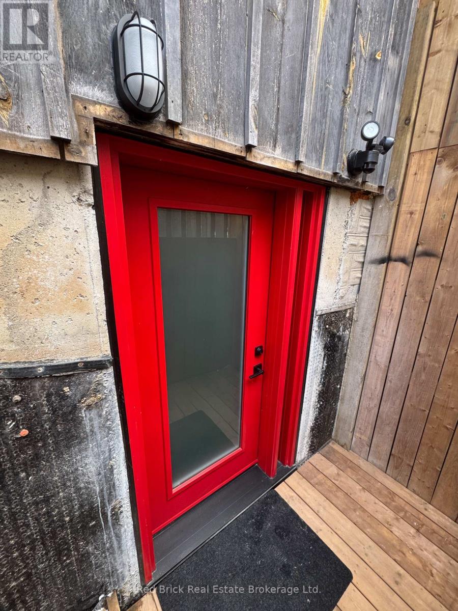 Basement Unit - 2 Callander Drive, Guelph, Ontario  N1E 4H4 - Photo 16 - X12933200