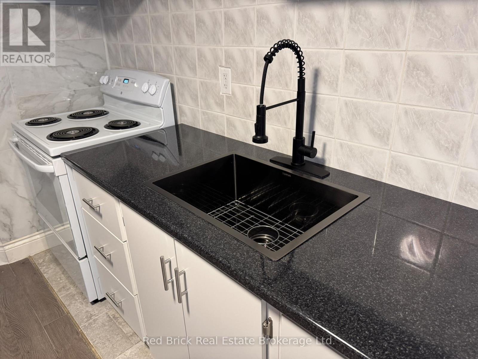 Basement Unit - 2 Callander Drive, Guelph, Ontario  N1E 4H4 - Photo 5 - X12933200