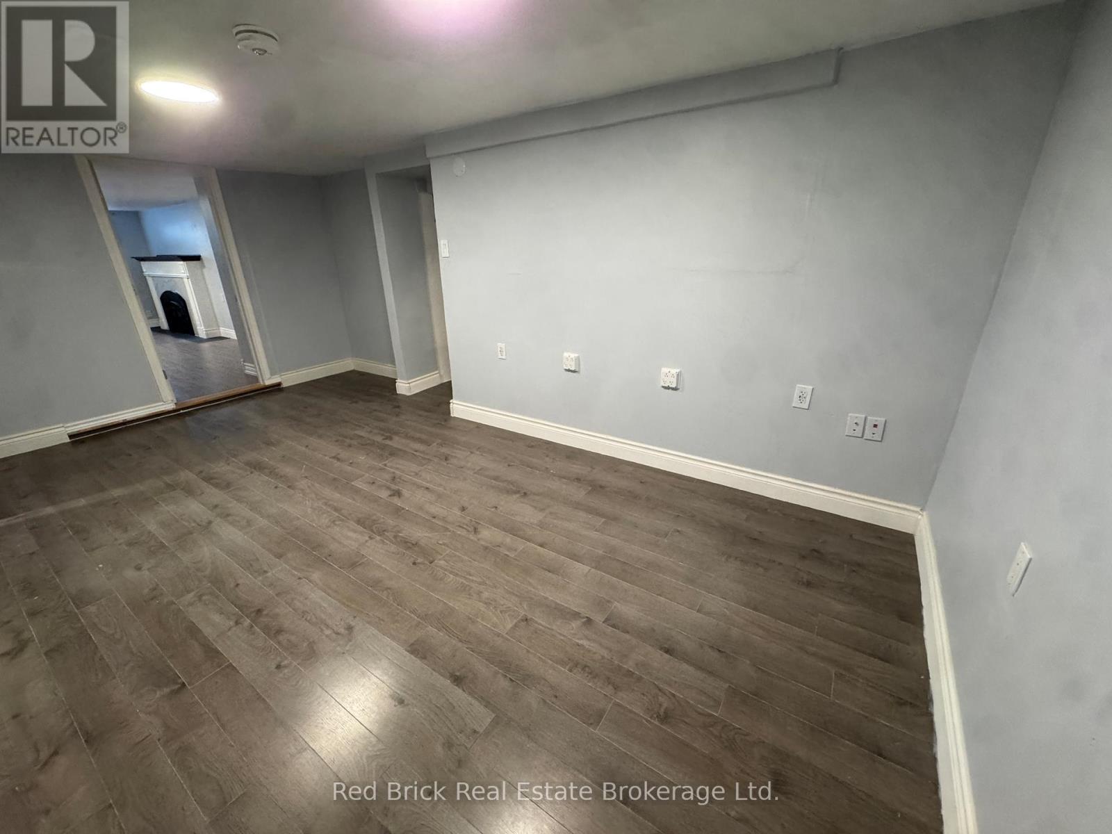 Basement Unit - 2 Callander Drive, Guelph, Ontario  N1E 4H4 - Photo 6 - X12933200