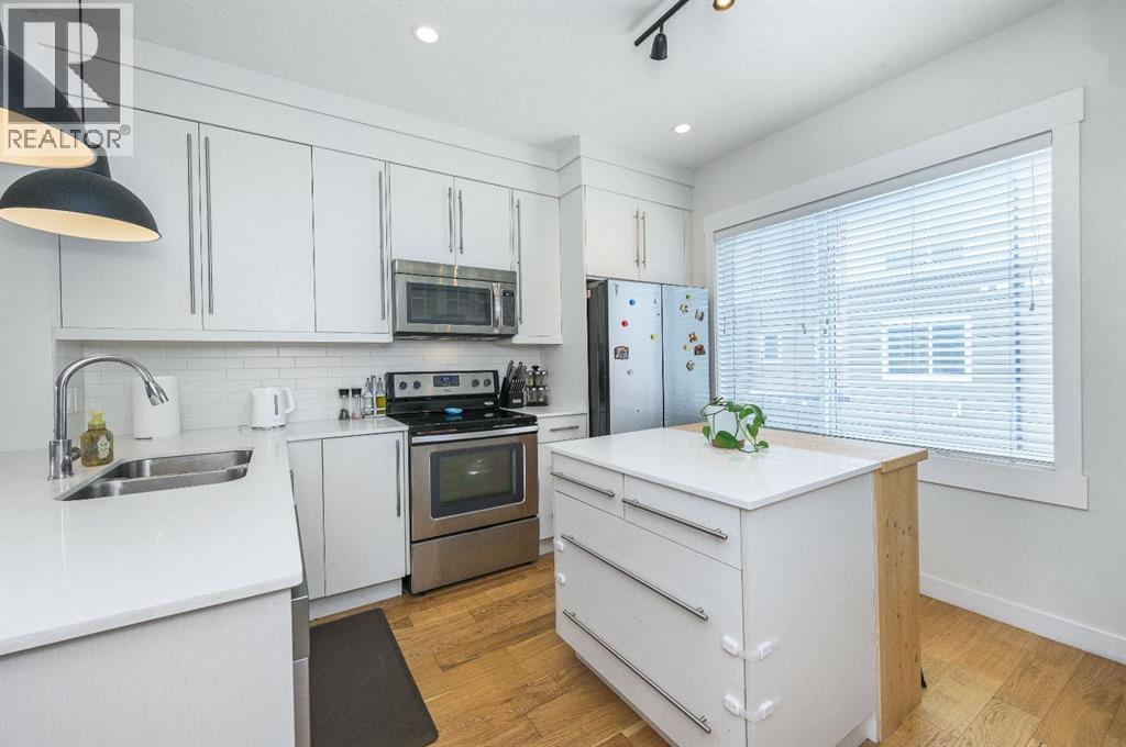 59, 111 Rainbow Falls Gate, Chestermere, Alberta  T1X 0Z4 - Photo 4 - A2289751