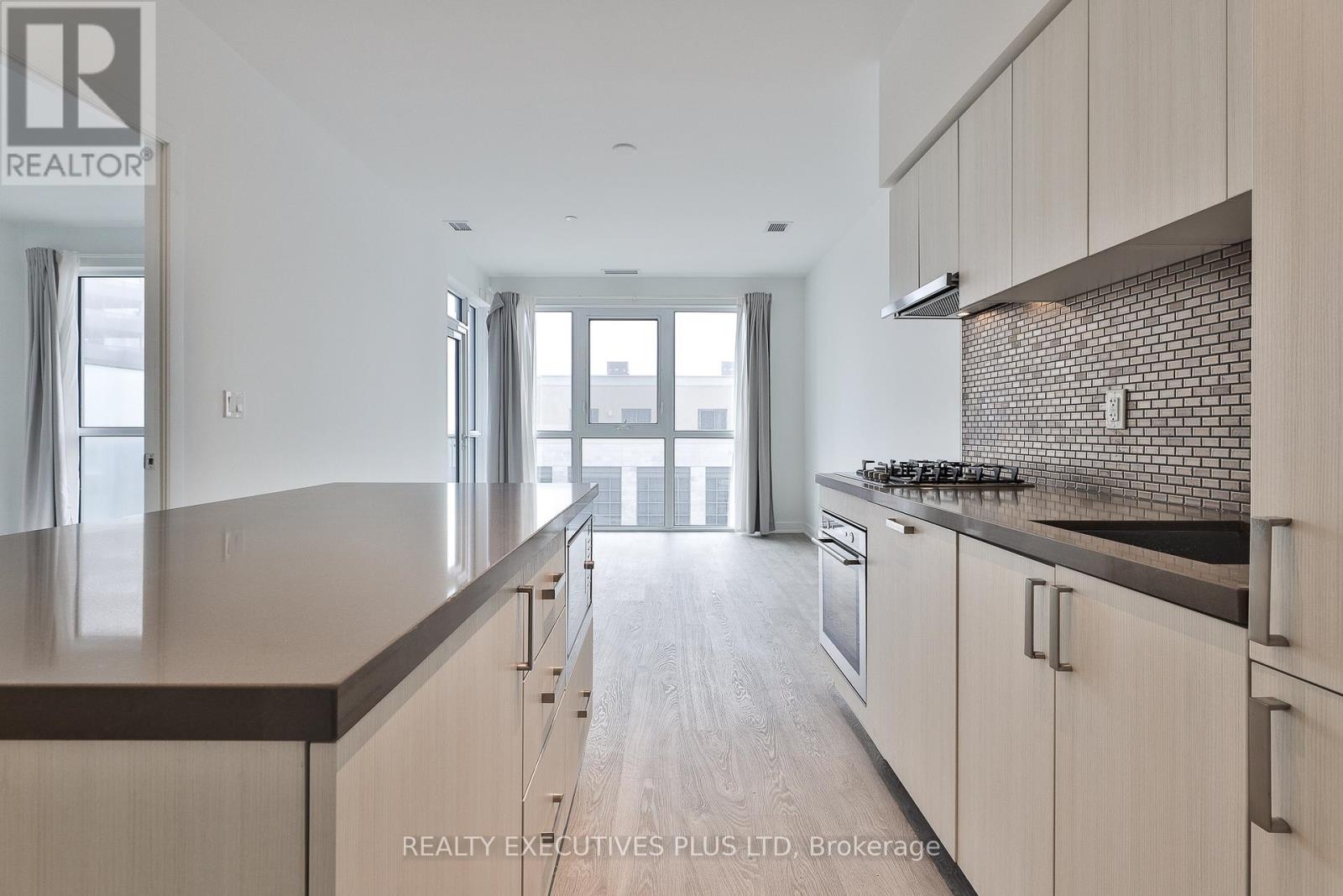 424 - 501 St. Clair Avenue W, Toronto, Ontario  M5P 0A2 - Photo 9 - C12933170