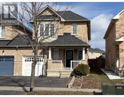 134 FENCEROW DRIVE, Whitby, Ontario