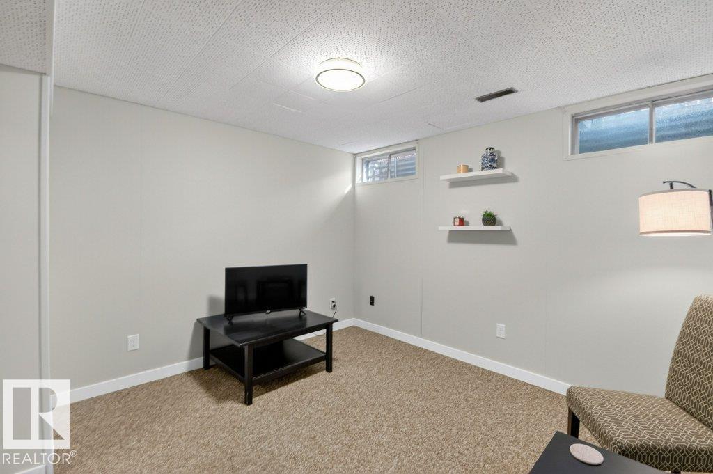 91 Hearthstone Nw, Edmonton, Alberta  T6H 5E5 - Photo 31 - E4479642