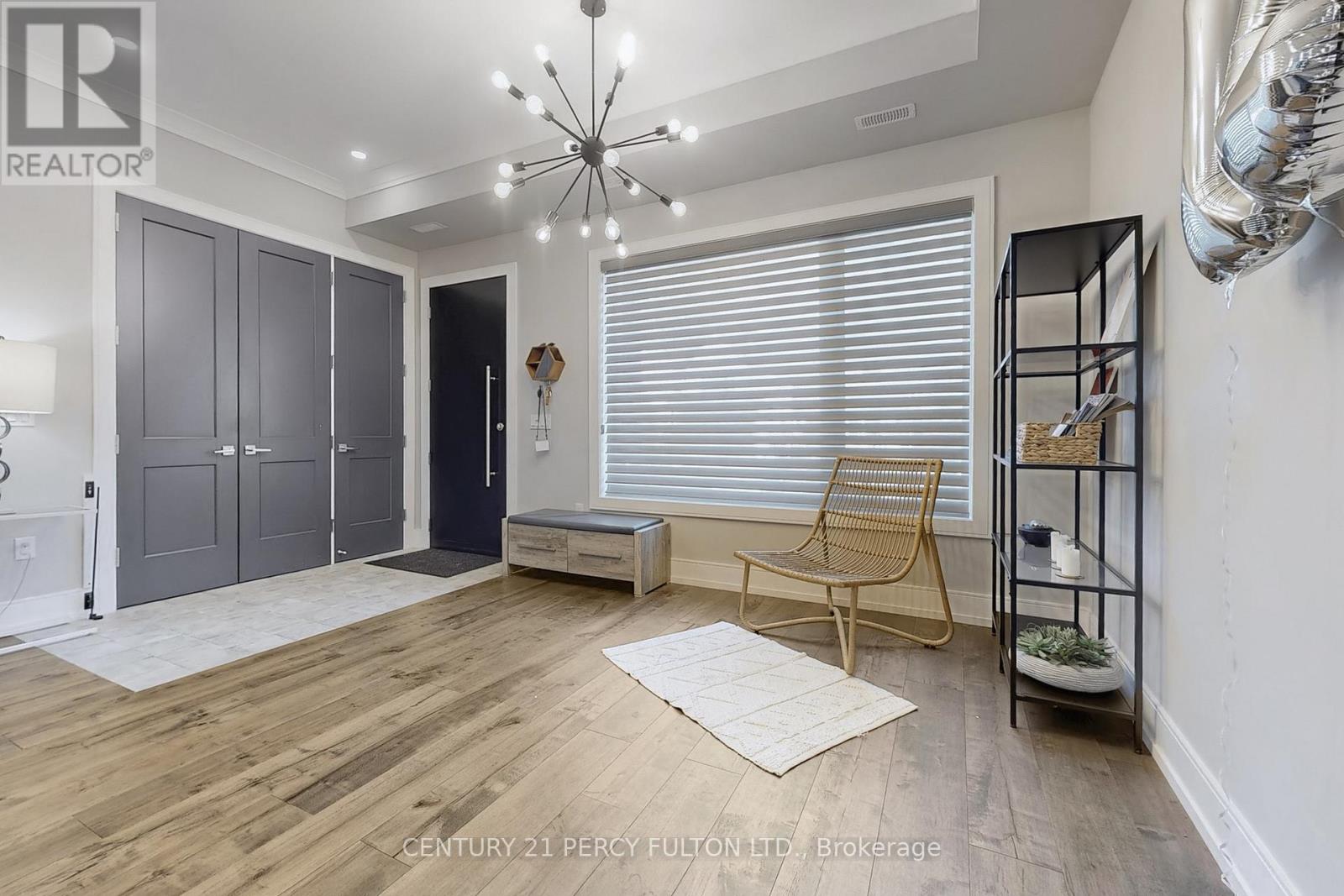 84 Wiley Avenue, Toronto, Ontario  M4J 3W6 - Photo 11 - E12933186