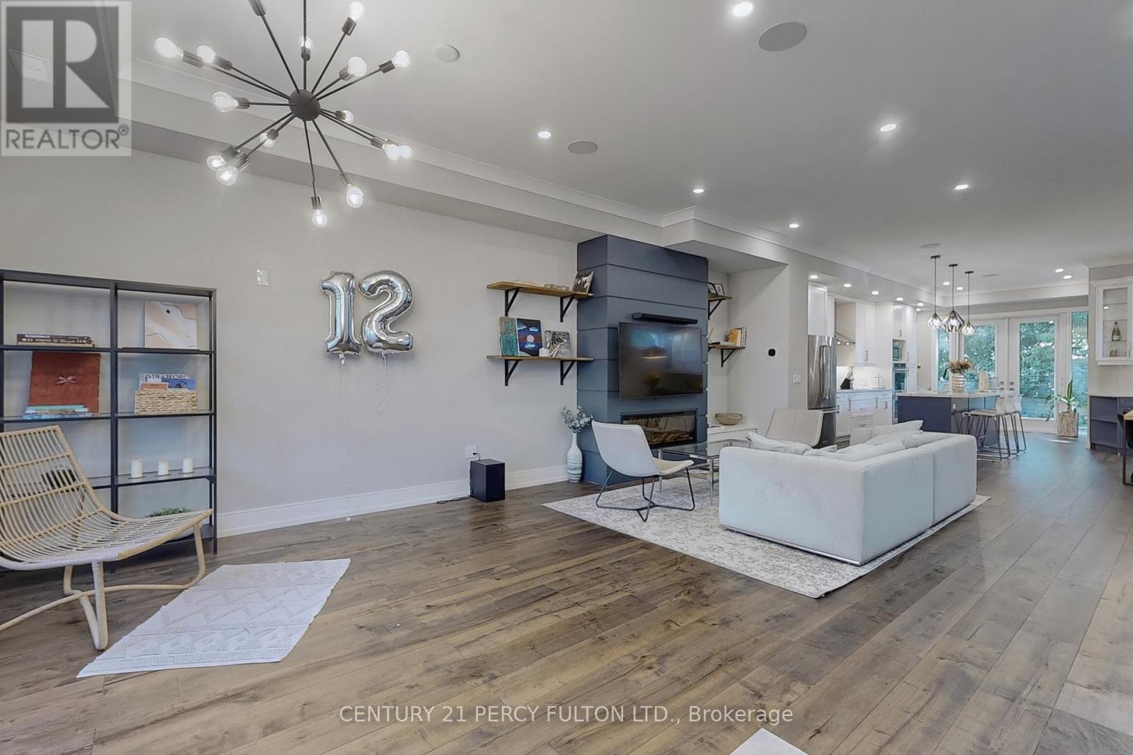 84 Wiley Avenue, Toronto, Ontario  M4J 3W6 - Photo 12 - E12933186