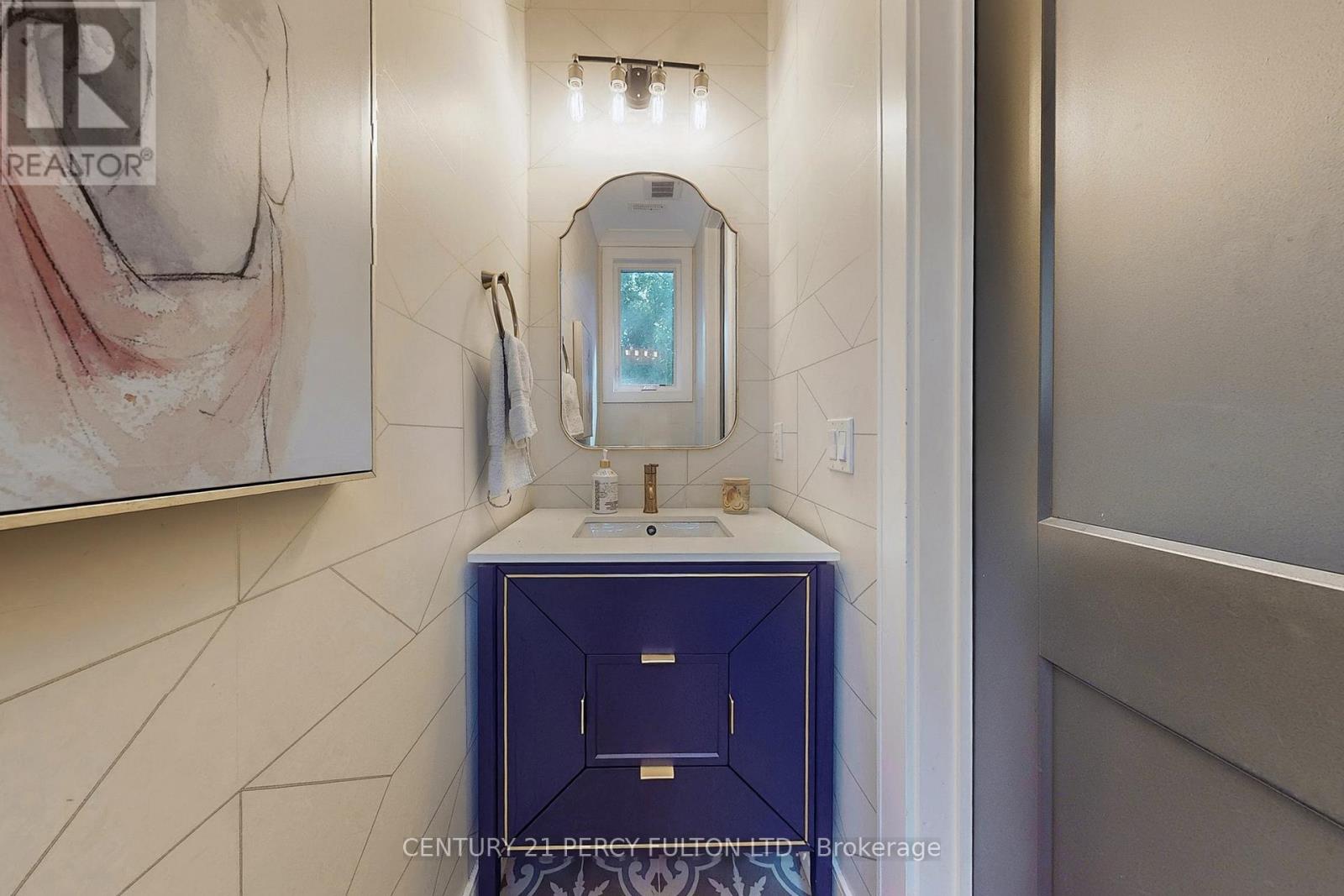 84 Wiley Avenue, Toronto, Ontario  M4J 3W6 - Photo 21 - E12933186